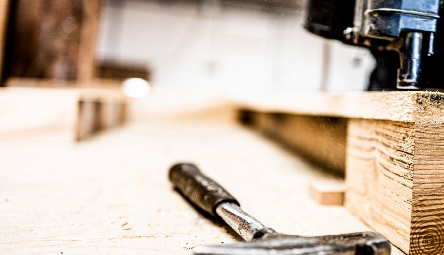 Home 5 Arbeit und Ausbildung